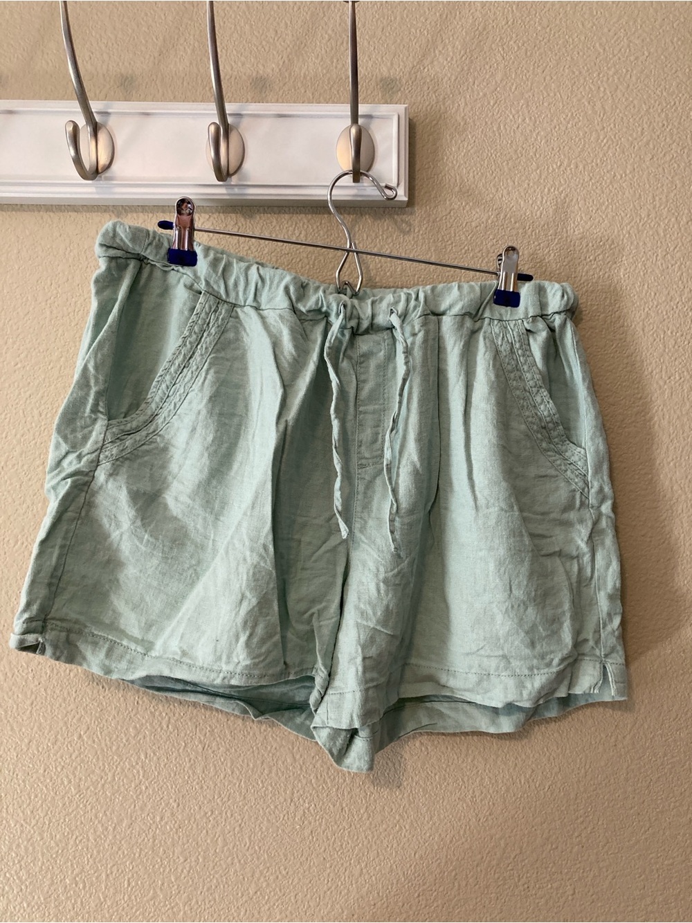 Briggs New York Women’s Linen Blend Shorts